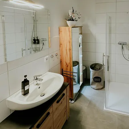 Moderne In Limburg Apartment *