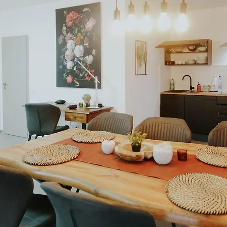 Apartment Moderne In Limburg Altstrimmig